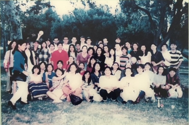 Group photo of the Thai workers
