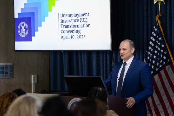 Assistant Secretary of Employment and Training, José Javier Rodríguez, introduces the acting secretary at the April 10th event.